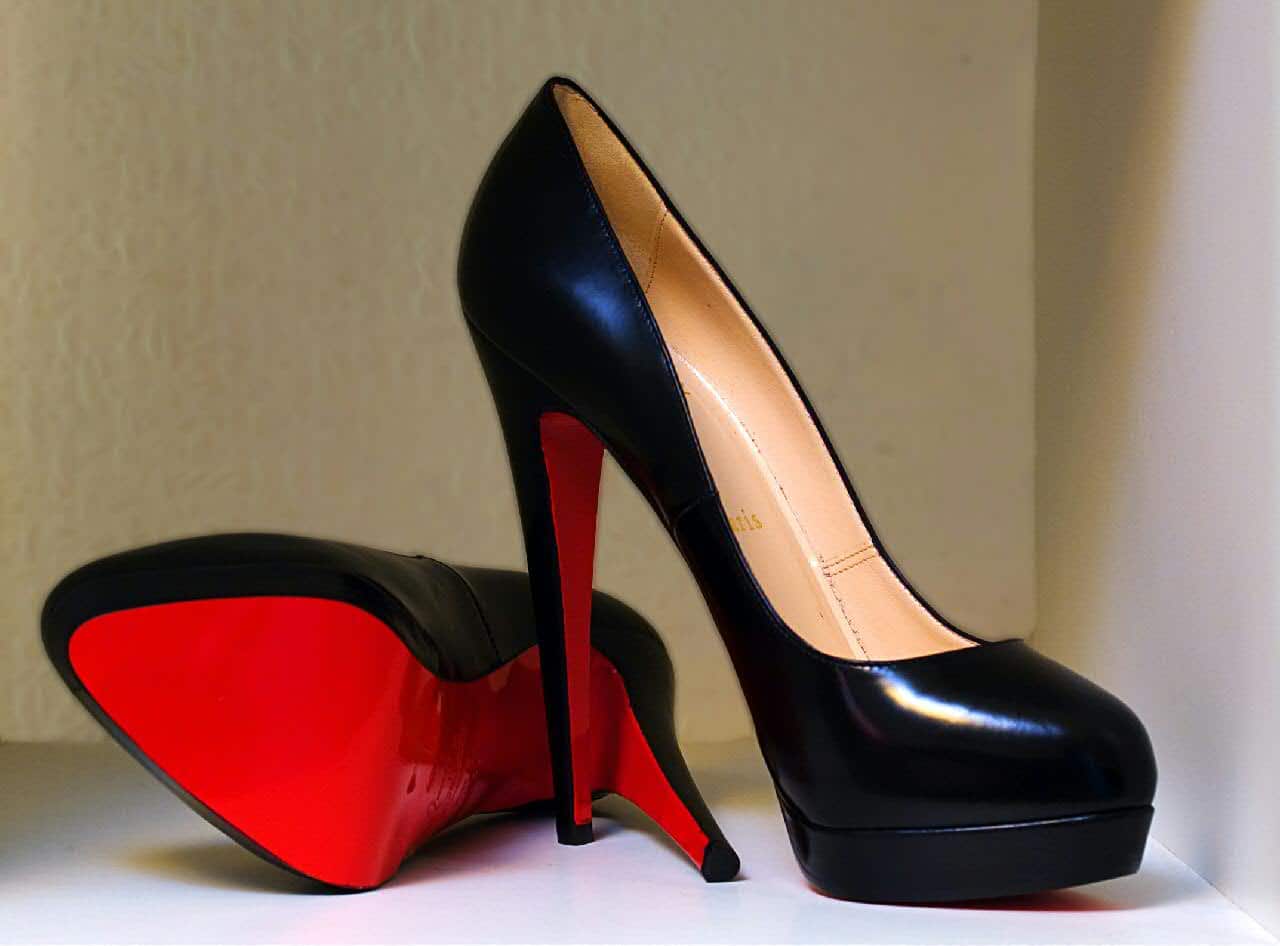 black-pumps-louboutin
