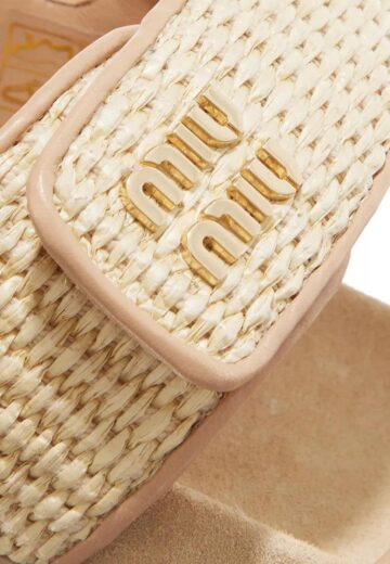Miu Miu Sandalen - Women Sandal in beige