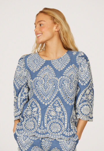 Sisters Point 17268 GILMA Blouse
