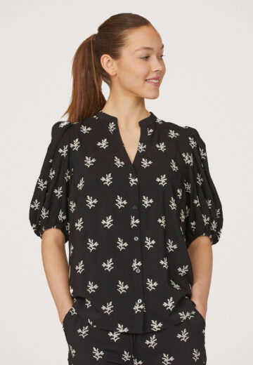 Sisters Point VARIA Blouse