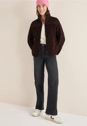 Teddy jas met gewatteerde details