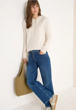 Zachte bouclé gebreide trui