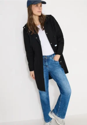 Jas met opstaande kraag