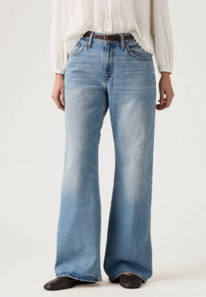 Levi's Loose Boot Jeans