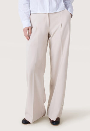 Another-Label Moore Broek