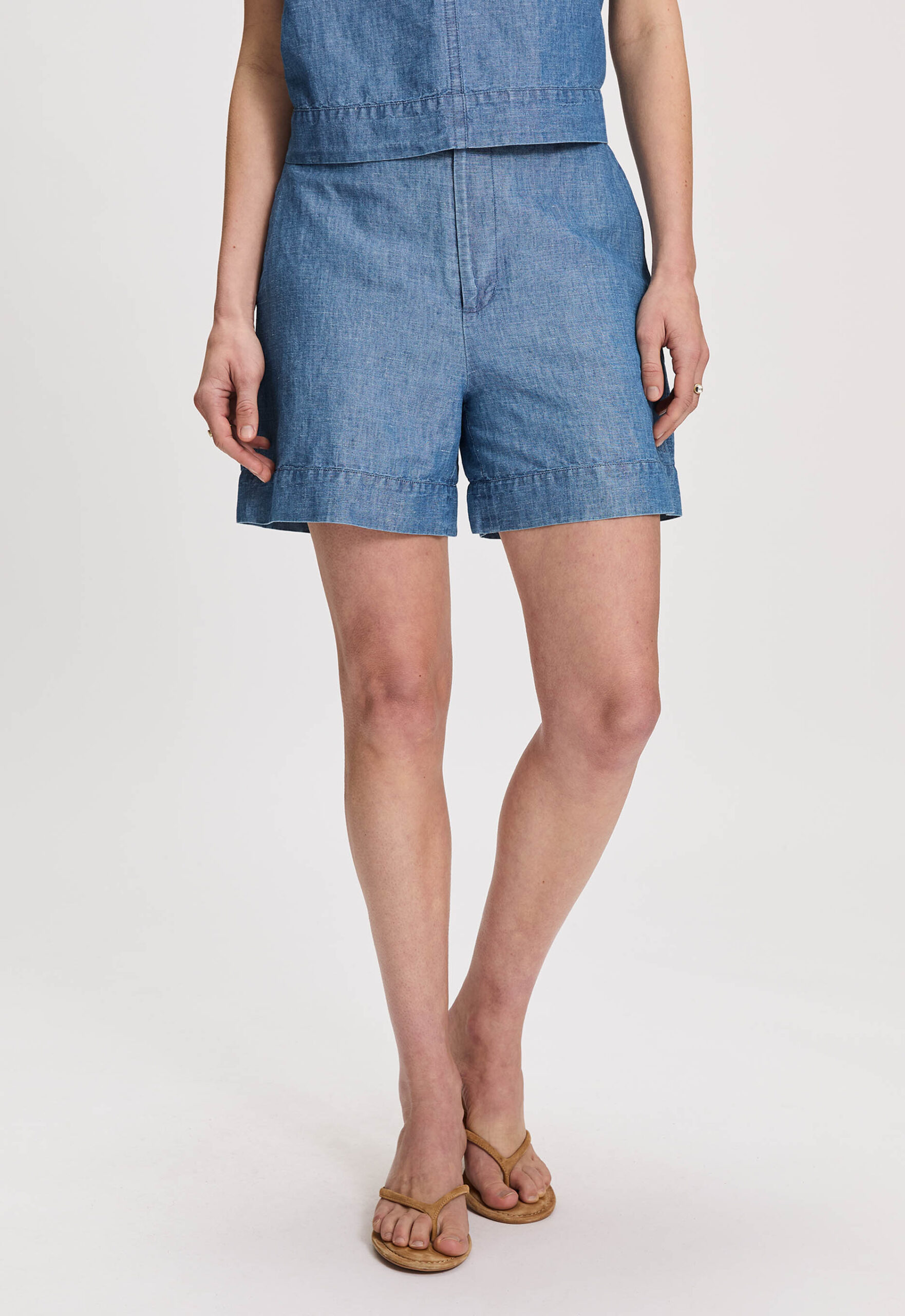 Silvercreek Feline Short