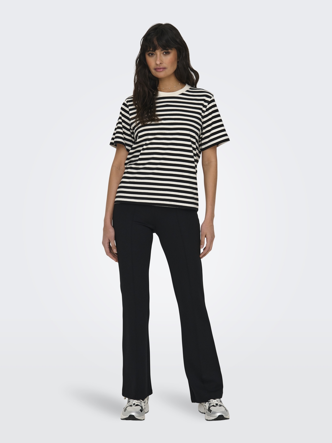 Only Onllivina S/s Stripe Tee Jrs Noos T-shirt Korte Mouw Cloud Dancer Black Stripes