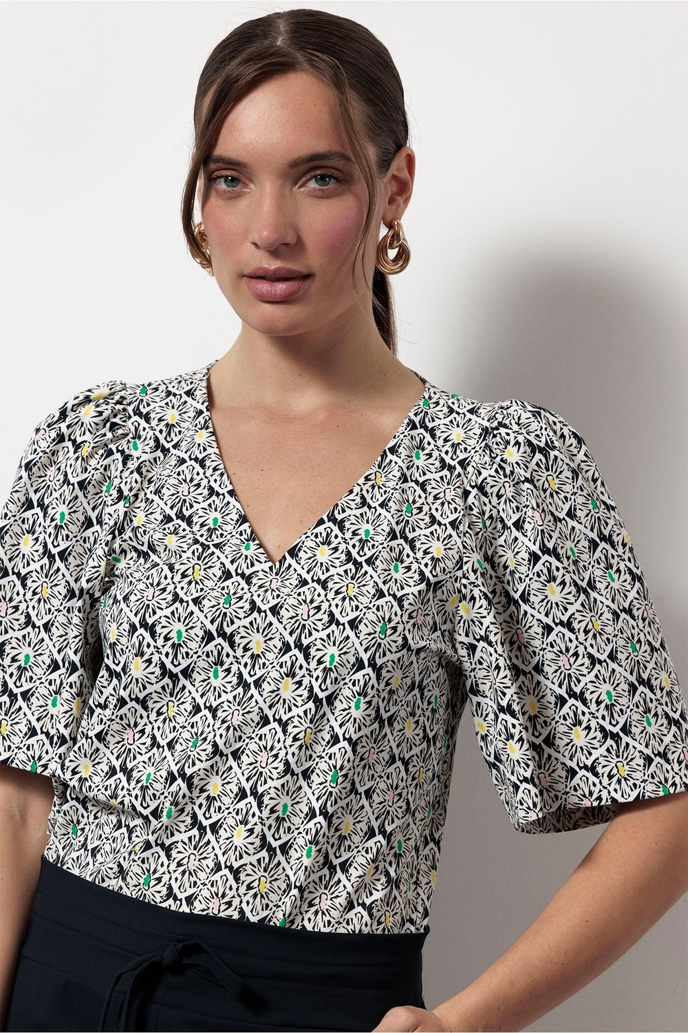 Studio Anneloes Les Flower Top 12843 T-shirt Lange Mouw 9997 Multi Color