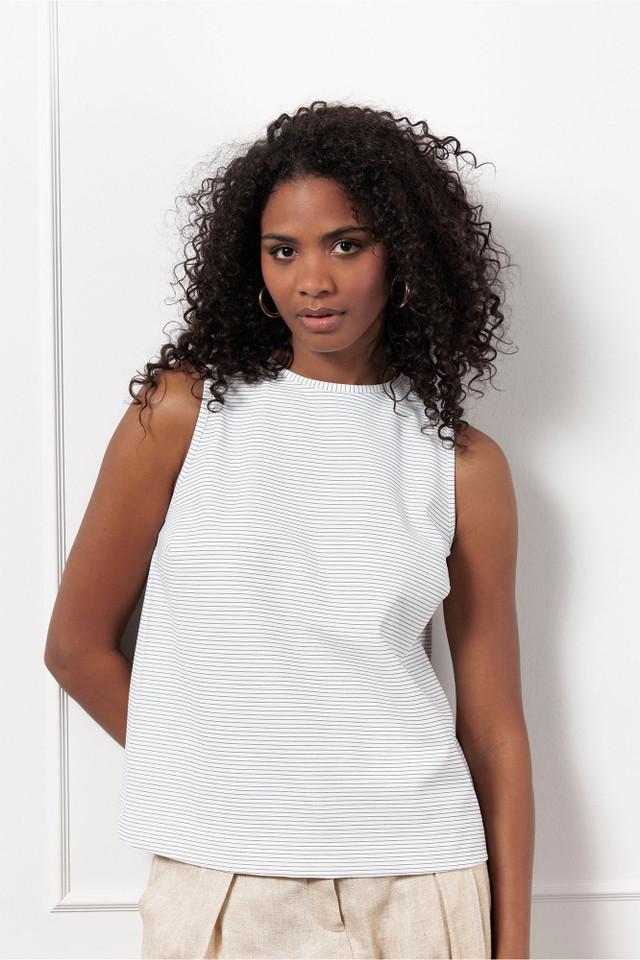 Studio Anneloes Ebony Bnd Pinstripe Top 12753 T-shirt Korte Mouw 1169 Off White/dark Blue