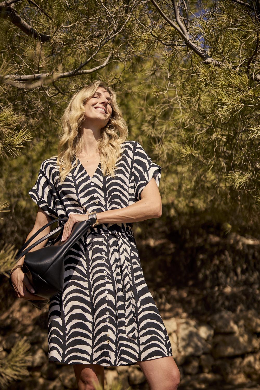 Tramontana Dress Palm Eclipse C28-20-501 Jurk 009998-printblacks