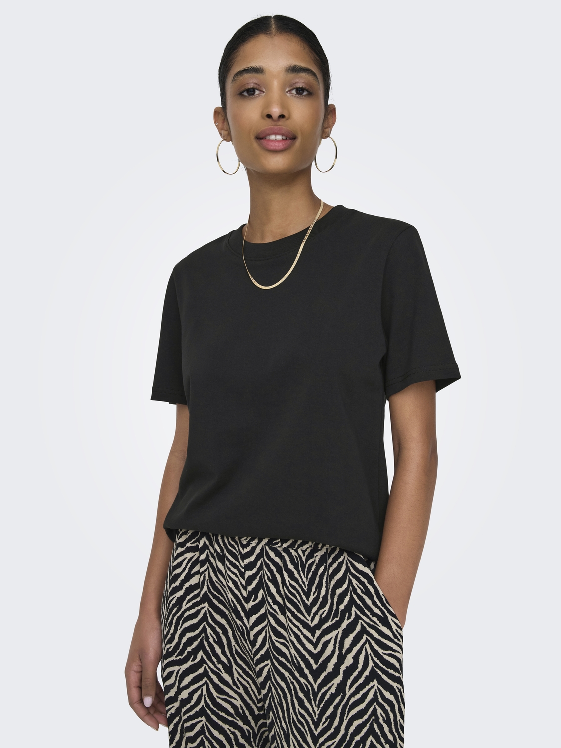 Only Onlmonja S/s Tee Jrs Noos 15320892 T-shirt Korte Mouw Black