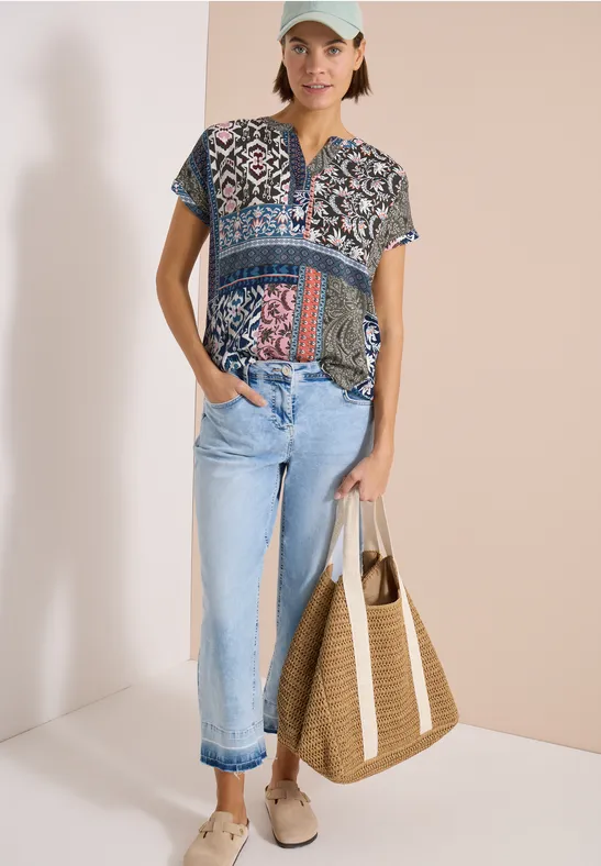 Blouse met korte mouwen en patchworkprint