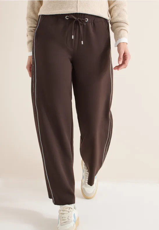 Broek met tapijtstrepen