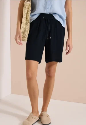 High Waist shorts met Wide Legs en structuur