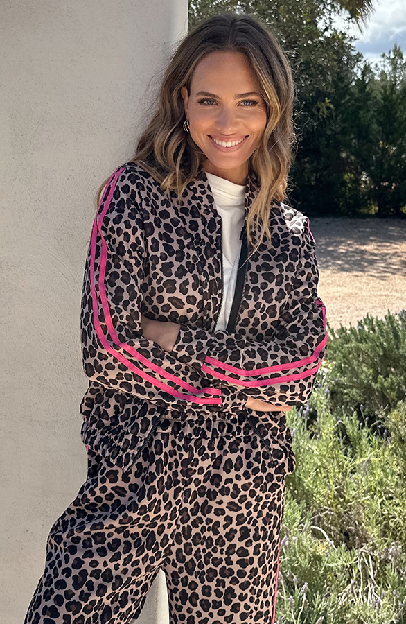 Leopard Bomber Met Bies Roze
