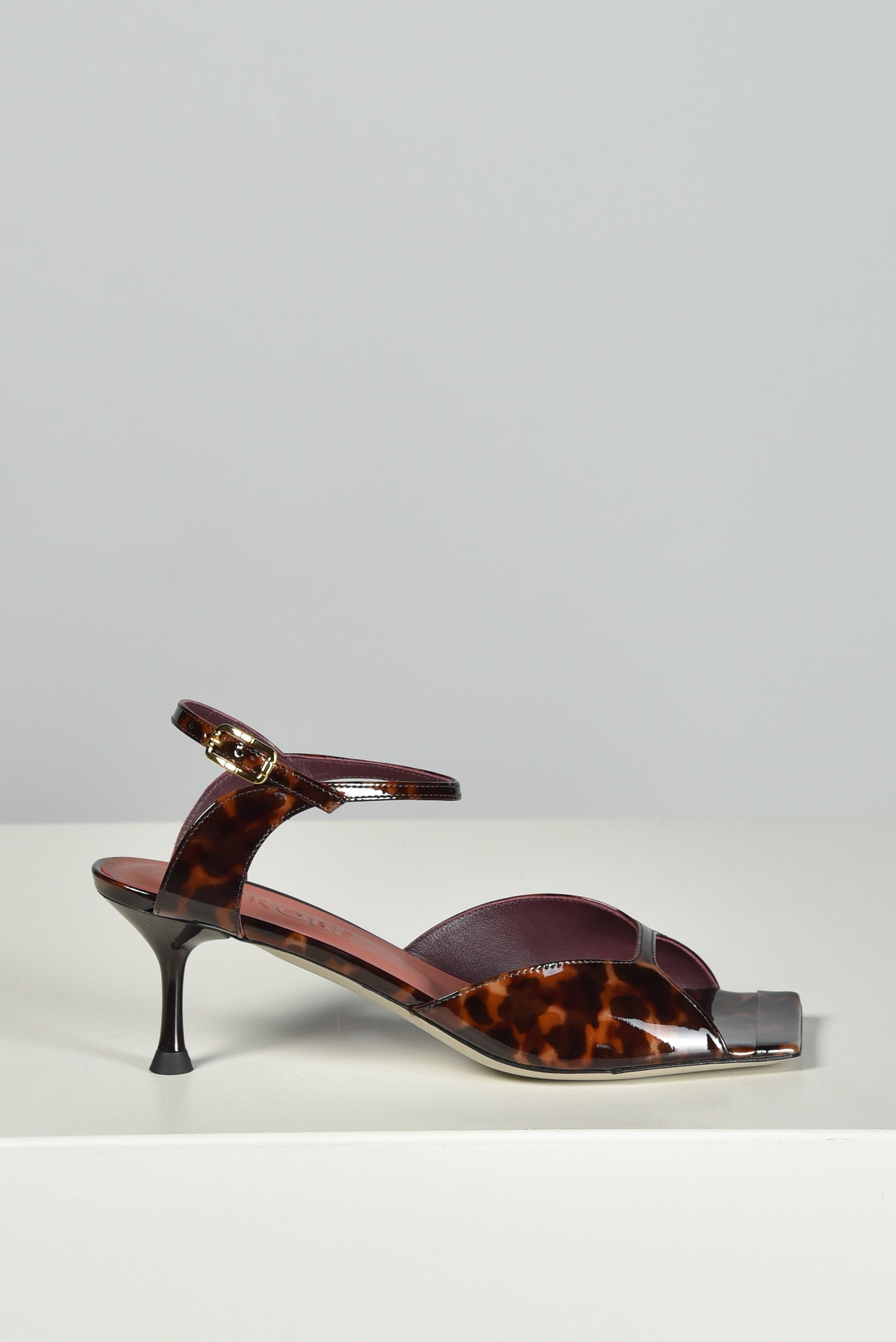 Morobe sandalen Grace 112 shiny leo