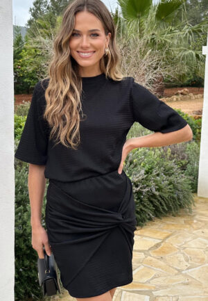 Smocked Tee Black