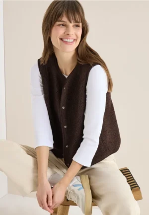 Vest met knoopsluiting