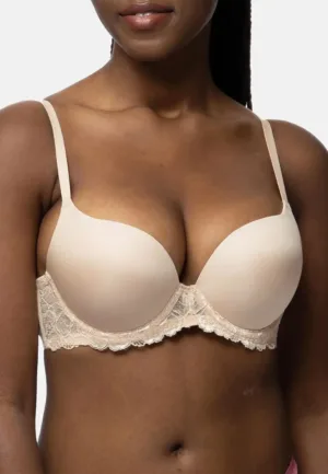 Super Push Up BH - Claire - Maximizer push up bh met beugel - T-shirt bh met kanten rand