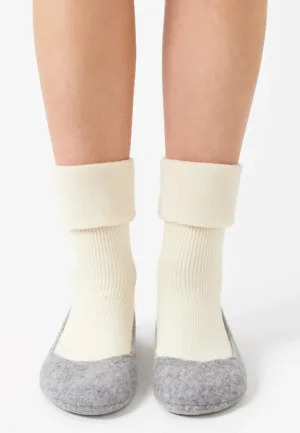 FALKE Cosyshoe pantoffels - Anti slip sokken - Slofsokken dames - Huissokken - Warme winter kousen
