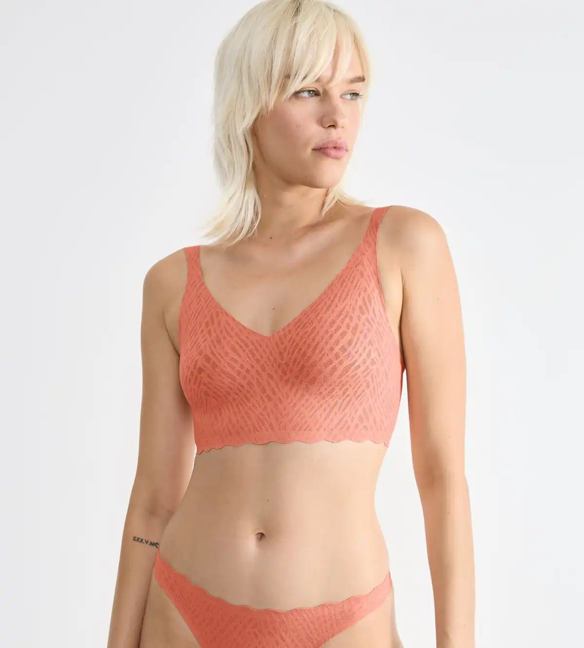 Zero Feel Kanten Bralette gevuld - Bliss - Bh Top met smalle bandjes - Uitneembare vulling