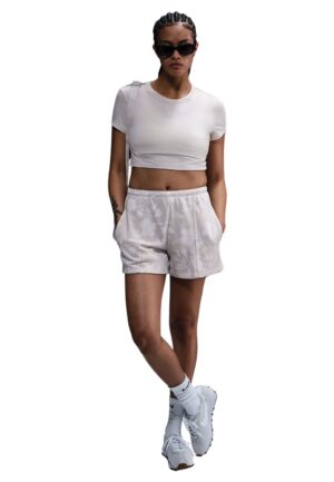 Nike Chill Terry Mid Rise Sportshort Dames L/40.
