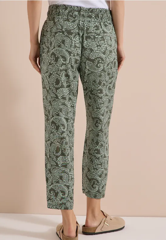 7/8 Mid Waist Slim Leg broek in een Loose Fit. - Afbeelding 3