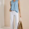 Blousetop in denimlook met V-hals