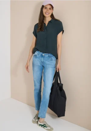 Jeans met Mid Waist-taille en Slim Leg-pijpen in casual pasvorm
