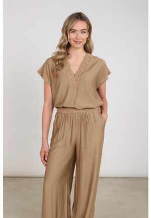 Nukus - Bruin | Dames | Blouse | Bruin | S | regular | Kamst mode
