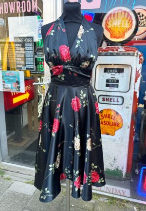 Red & Yellow Roses Satin Dress Black -XS | 70% korting