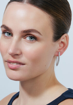 Alternative view of Luxenter Brilliant Rhodium-afgewerkte metalen en zirkonia legering oorbellen - Mosiath