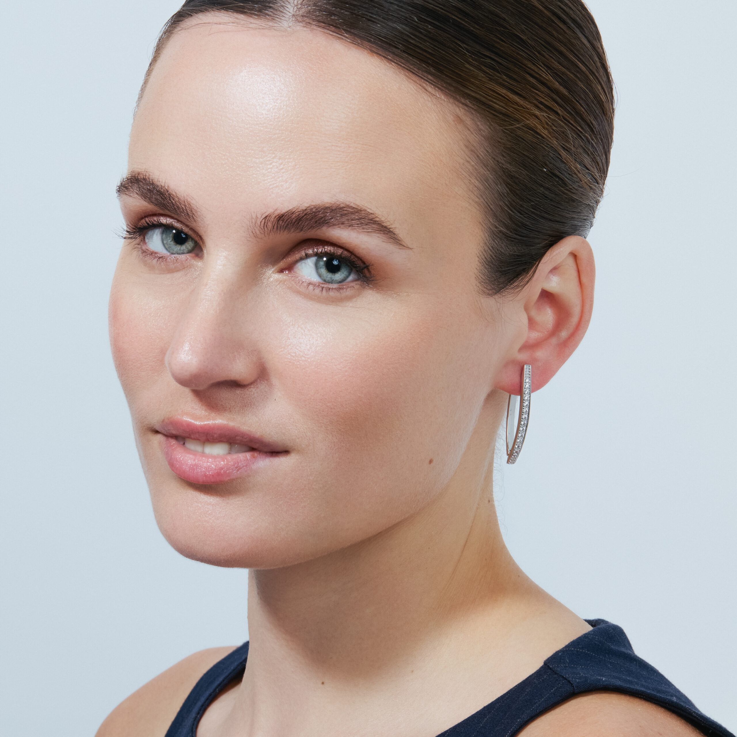 Luxenter Brilliant Rhodium-afgewerkte metalen en zirkonia legering oorbellen - Mosiath - Afbeelding 2