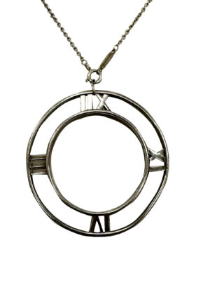 Tiffany & Co. Atlas Romeinse Cijfers Ronde Hanger Ketting in Sterling Zilver Metaal