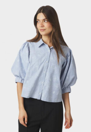 Neo noir - Licht Blauw | Dames | Top | Licht Blauw | 42 | regular | Kamst mode