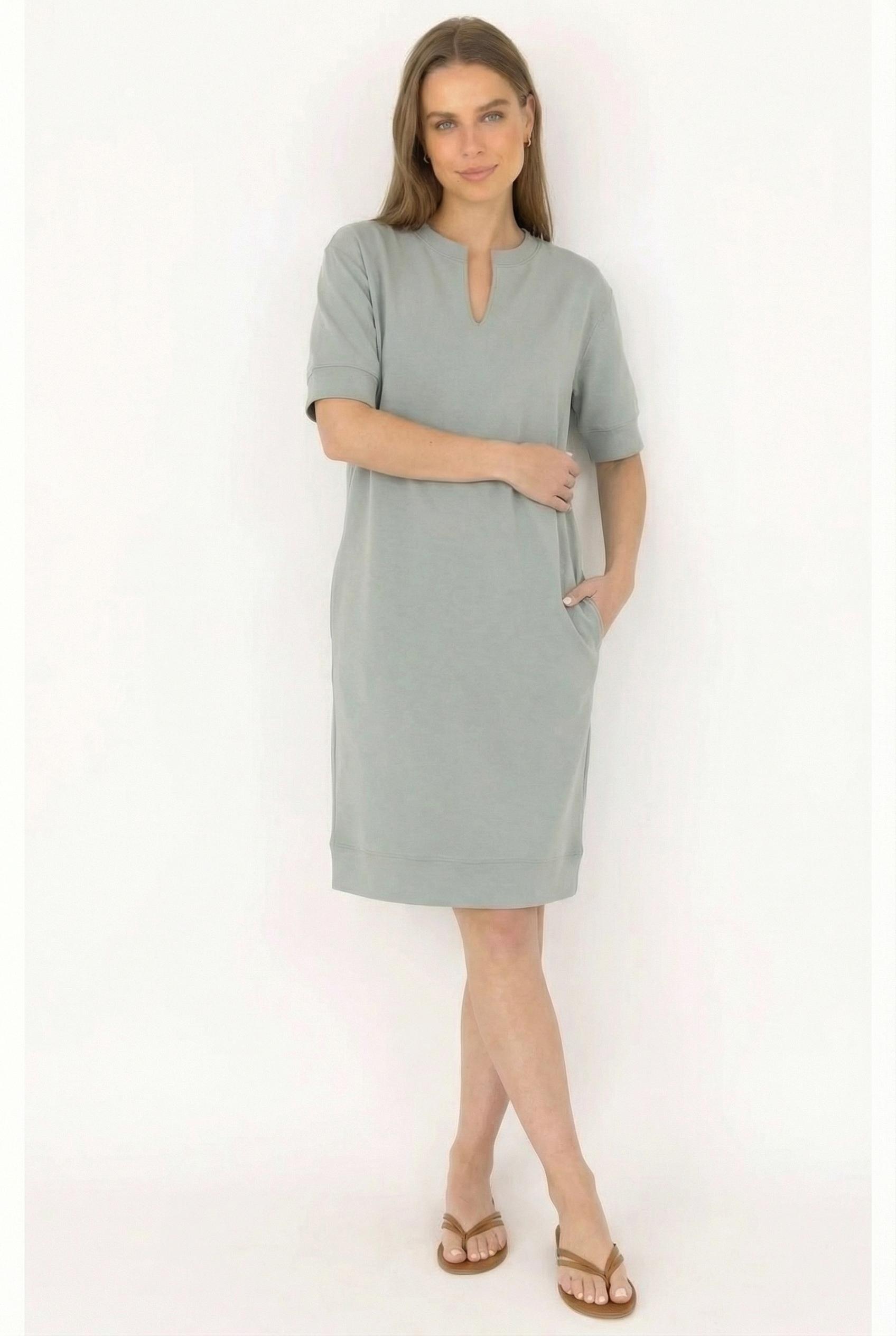Moscow 50-06-sister Jurk 771-1 Olive Solid