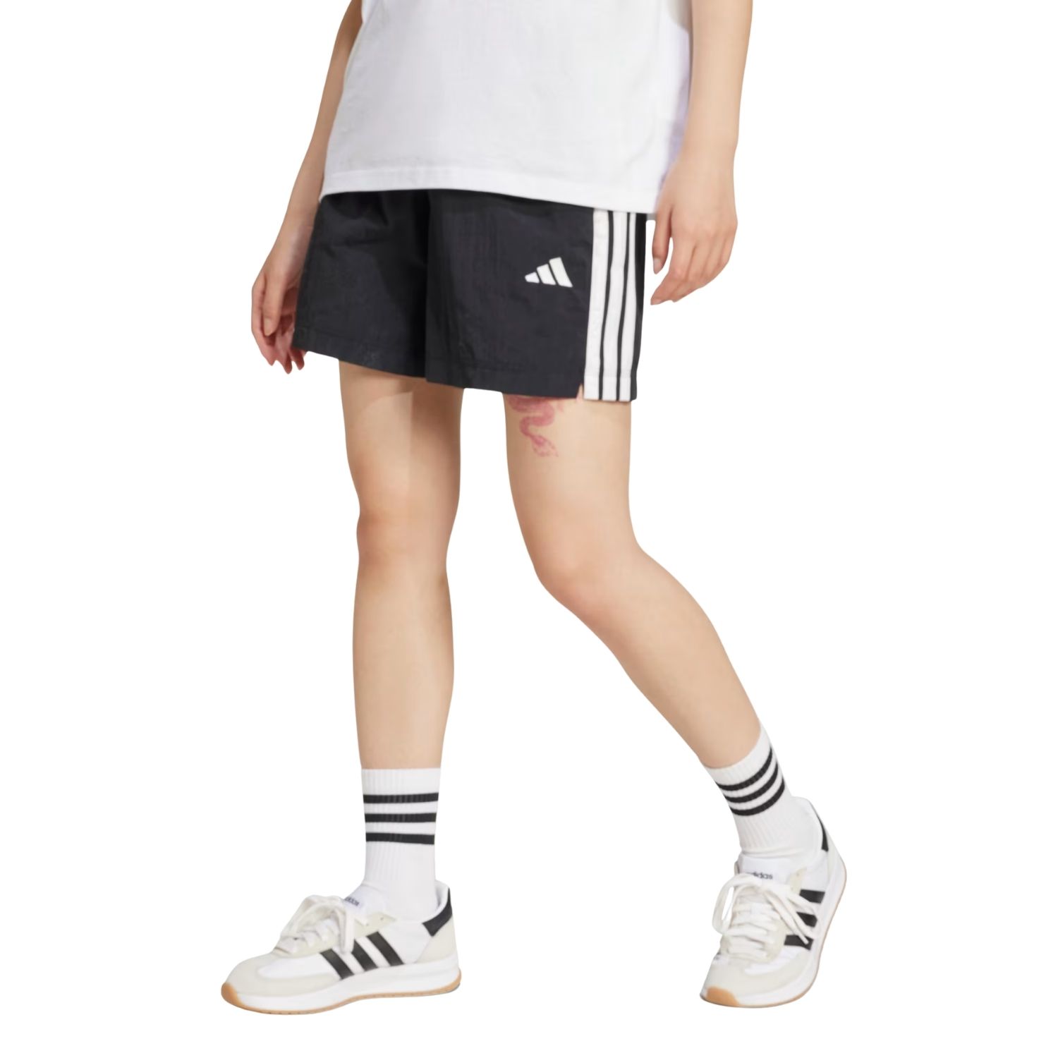 Adidas Essentials 3-Stripes Woven Casual Short Dames S/36