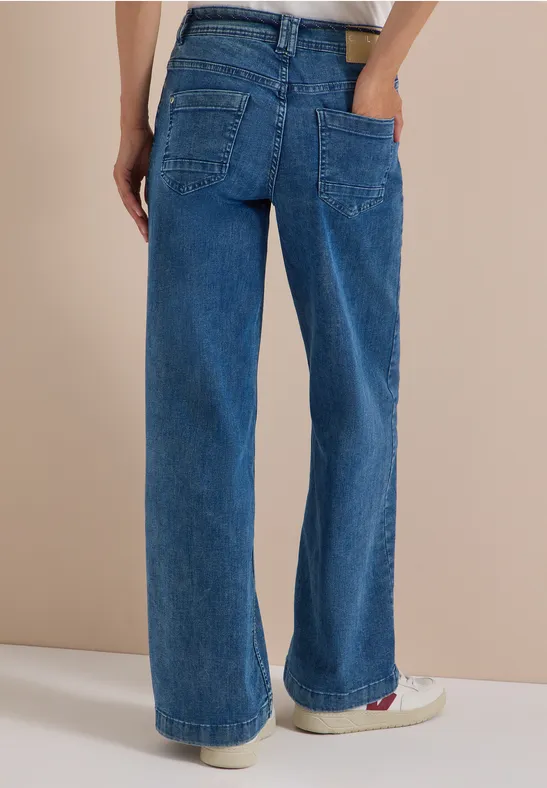 Jeans met High Waist en Flared pijpen in een Loose Fit pasvorm - Afbeelding 3