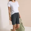 Mid Waist straight leg shorts in Loose Fit