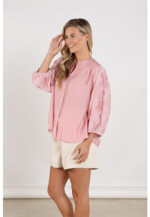 Nukus - Licht Roze | Dames | Blouse | Licht Roze | 3XL | regular | Kamst mode
