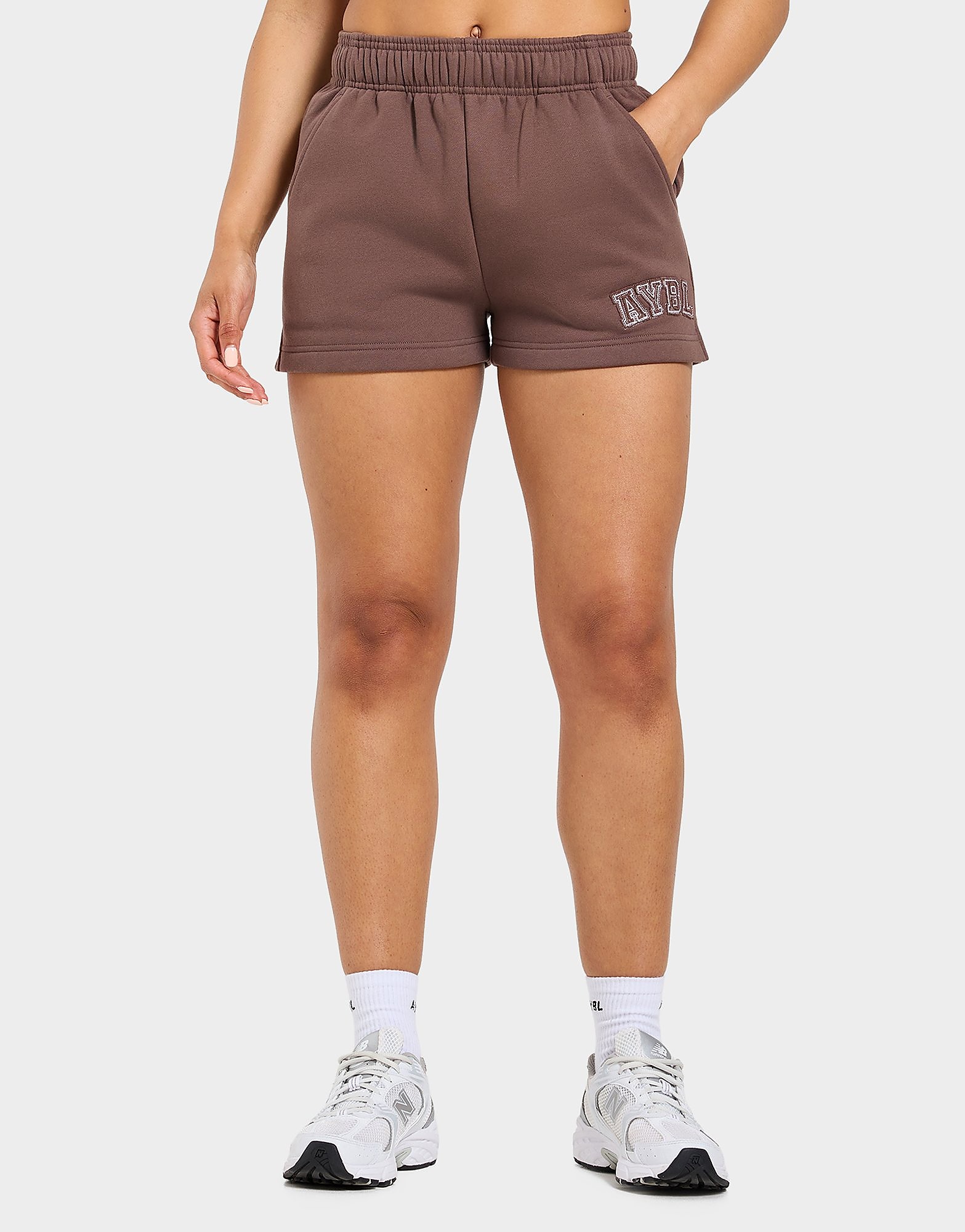 AYBL Varsity Applique Shorts - Bruin- Dames, Bruin